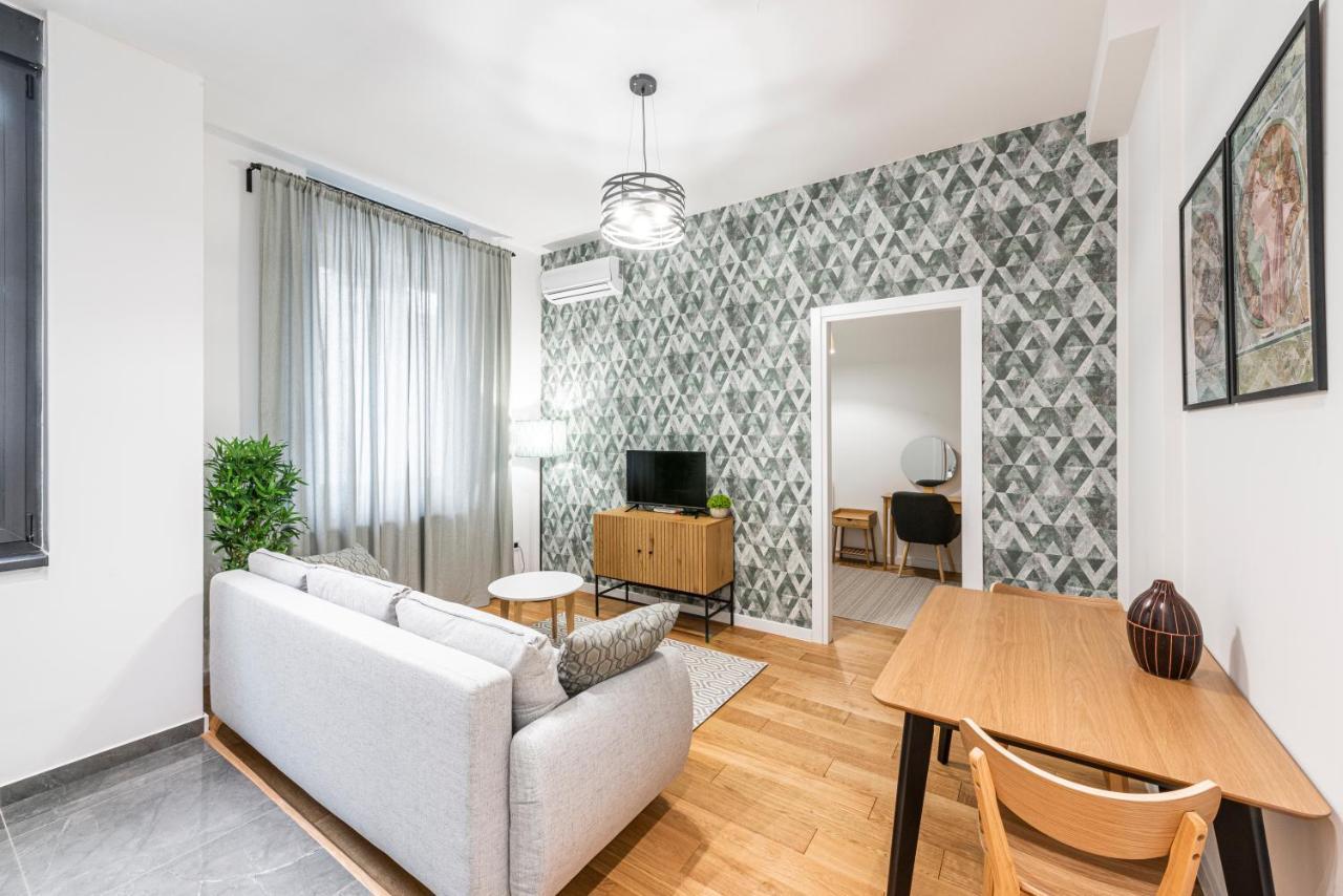 Vertigo One Bedroom Apartment-Free Private Parking Novi Sad Exteriér fotografie