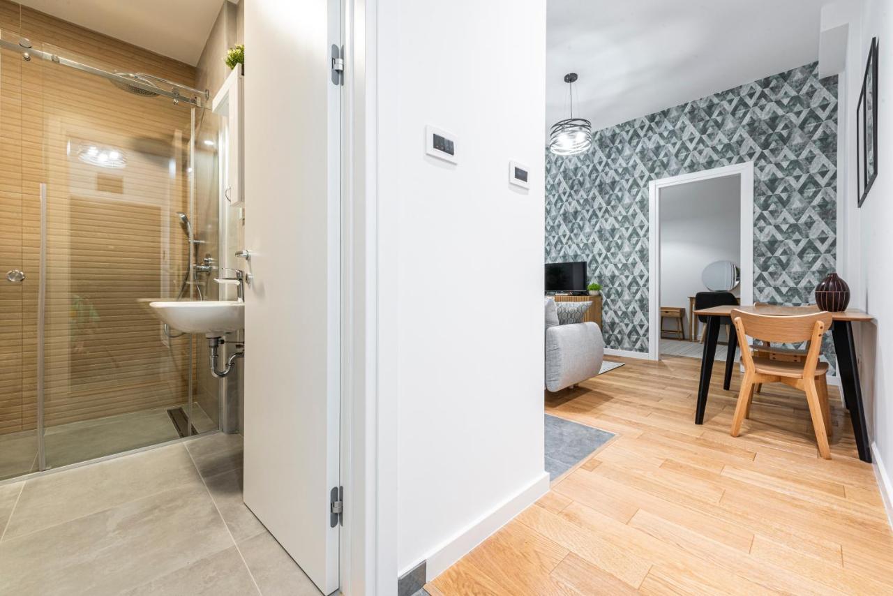 Vertigo One Bedroom Apartment-Free Private Parking Novi Sad Exteriér fotografie